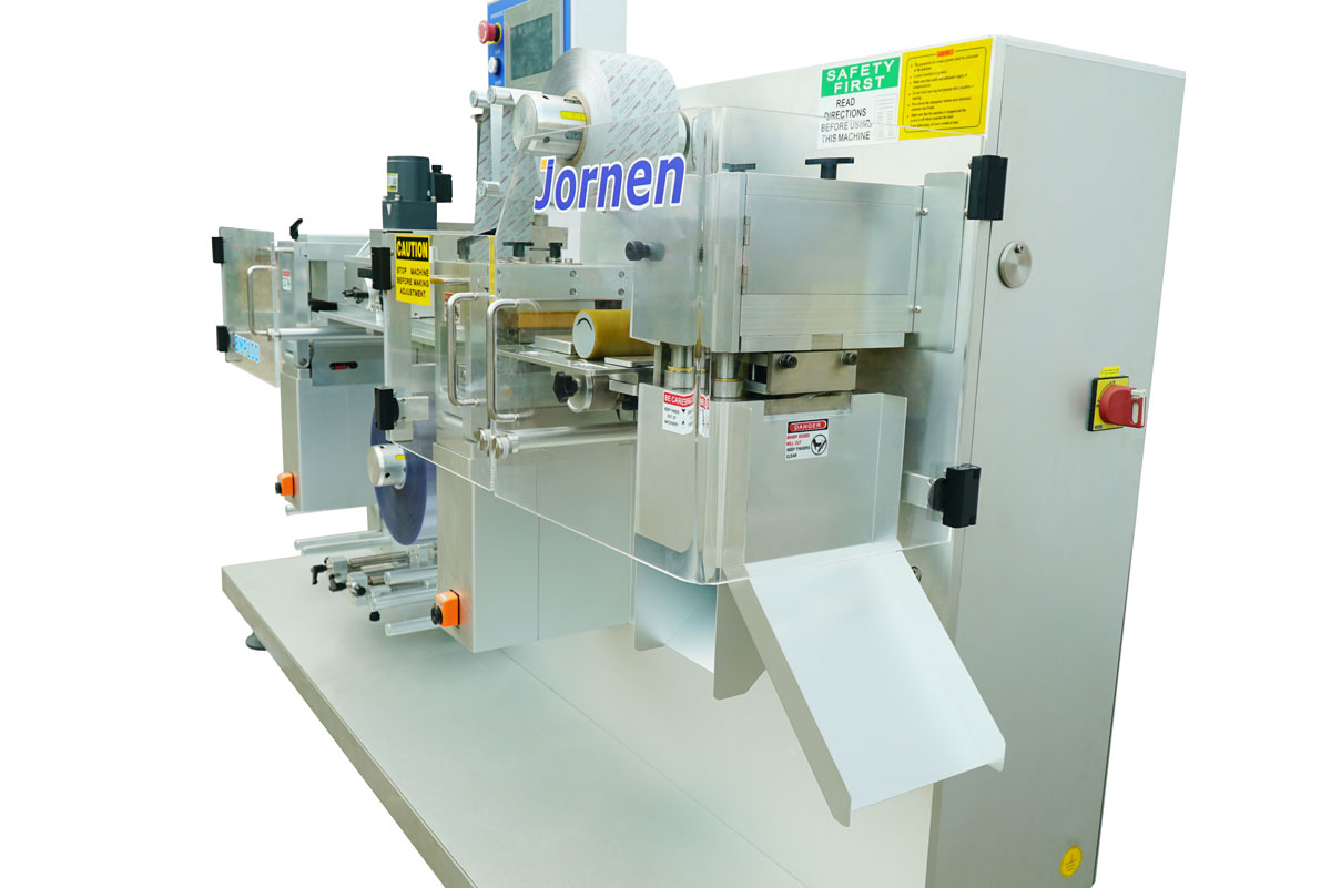 BMP100 Blister Machine Balcony Layout GMP-compliant balcony and cantilever layout of the Jornen BMP100 laboratory blister machine for easy cleaning.